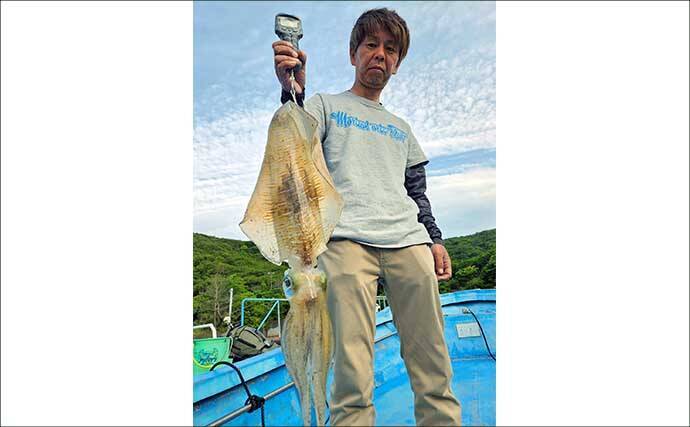 イカダでのヤエン釣りで春の大型アオリイカを狙う【三重】1kg超え本命と対面成功