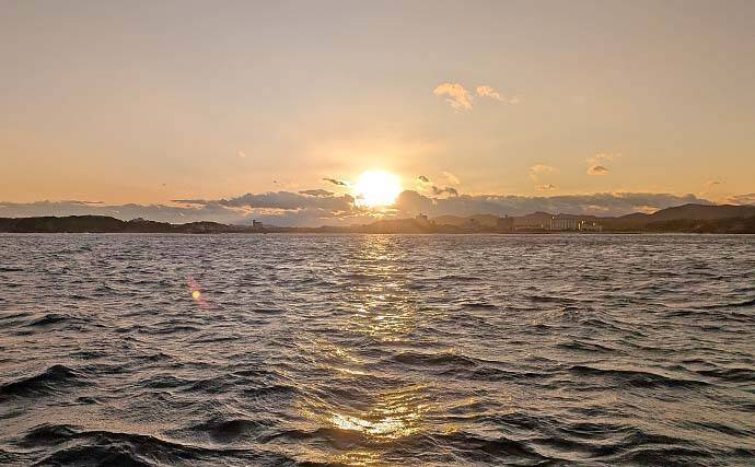 「雨と強風の中でサワラ3kg！」一瞬のボイルを射止めた石鏡沖キャスティングゲーム【三重】