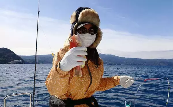 「レンタルボート初釣行はスタッフの手厚いフォローに感激【沼津シースタイル】」の画像