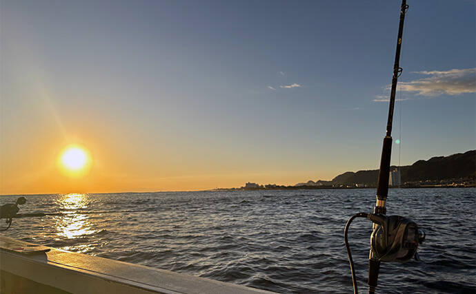 「フラッシャーサビキで赤いダイヤを狙う！」半夜キンメダイ釣りで2ケタ釣果達成【恵津丸】