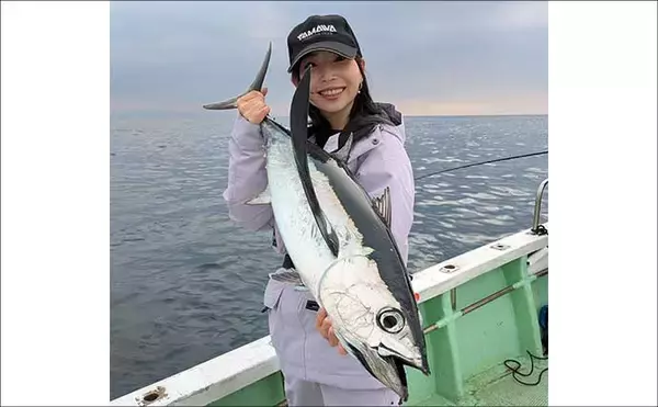 「【これから始めるトンジギ入門】タックル選びから誘い・取り込みまで基礎を徹底ガイド」の画像