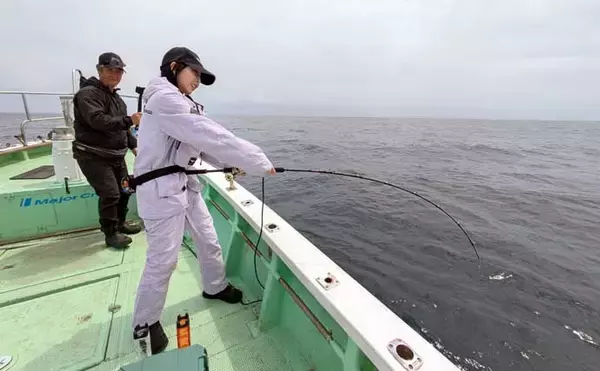 「【これから始めるトンジギ入門】タックル選びから誘い・取り込みまで基礎を徹底ガイド」の画像