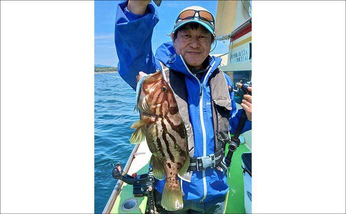 相模湾「LTヒラメ釣り」でレアな高級魚『ホウキハタ』が浮上【まごうの丸】