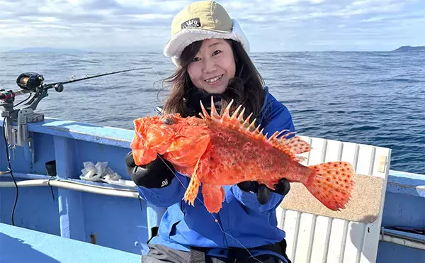 「「冬でも釣りに行くのには訳があった？」厳寒期の高級美味食材『オニカサゴ』を狙う！」の画像
