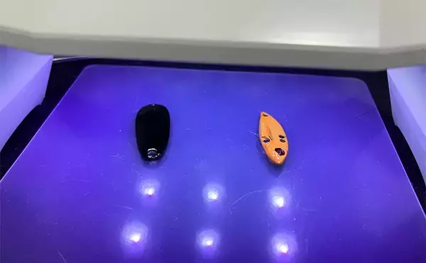 「「全てダイソー製品！」 100均ルアーをマジック直塗り＆UV硬化のお手軽カスタムしてみた」の画像