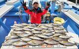 「42cm頭に良型イサキ釣る人32匹！大山沖イサキ釣り加速中【船釣り最新情報10選・愛知】」の画像2
