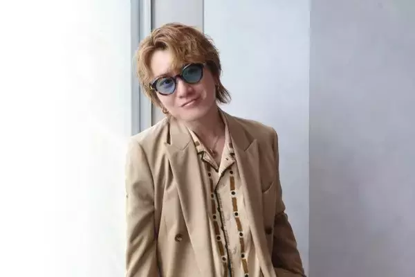安田章大、『髪結いの亭主』の初めての舞台化に「人間たちの退廃感がより響くのではないか」【インタビュー】
