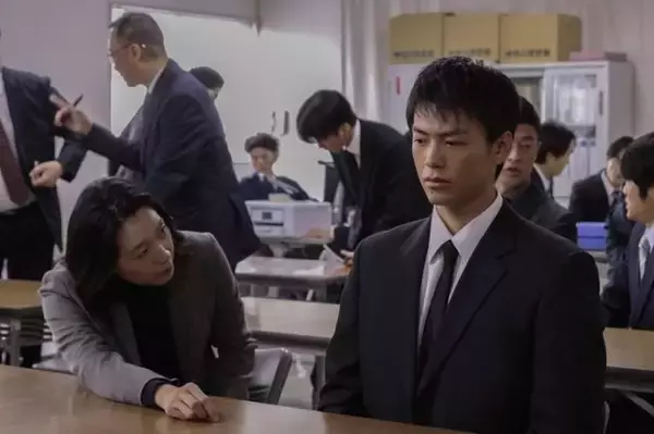 「「再会」ラストの怒涛の展開に視聴者衝撃 「犯人確定じゃないよね?」「南良刑事、怖いよ」」の画像