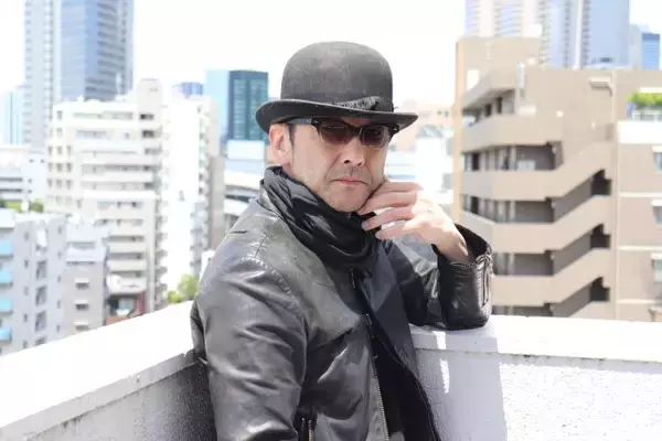 「吹越満　俳優になった理由は「映画に出たかったから」昭和の文豪・谷崎潤一郎原作の『鍵』で主演【インタビュー】」の画像