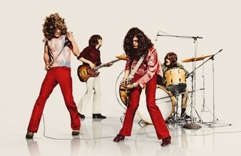 バーナード・マクマホン監督「この映画はレッド・ツェッペリンのファンのために作ったというよりも、100年後の人たちが見ても楽しめるかどうかというのがとても大切な要素でした」『レッド・ツェッペリン：ビカミング』【インタビュー】