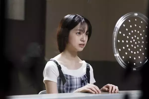 「早瀬憩「撮影中は朝子と一心同体で生きた感覚がありました」感動のヒューマンサスペンスで入魂の演技『私はあなたを知らない、』【インタビュー】」の画像
