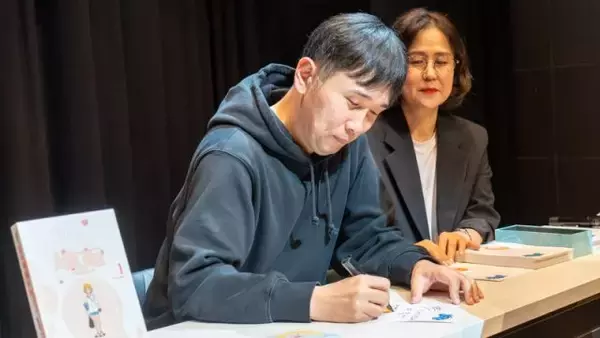 「【Kカルチャーの視点】「ユミの細胞たち」の原作者、ウェブトゥーン作家イ・ドンゴン」の画像