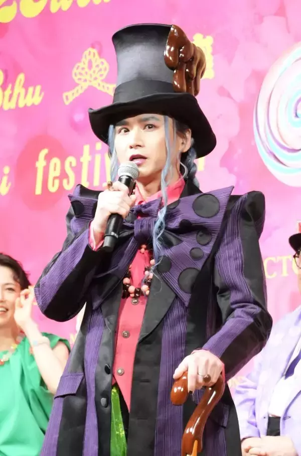 「堂本光一、共演者からの“本命チョコ”に驚き 「何をお返ししたらいいですかね」」の画像