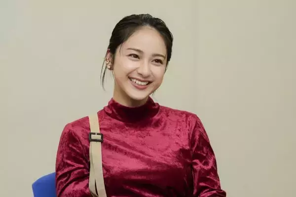 平祐奈「こういう人間味のある役がやりたかった」　大西流星＆原嘉孝との撮影は「ボケとツッコミのアドリブが楽しい」