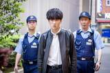 「横山裕「人間ドラマが色濃く描かれていて、物語に一気に引き込まれる」　関水渚「横山さんが演じる磯貝さんとの掛け合いの面白さを楽しんで」　水ドラ★イレブン「今夜もシリアルキラーと待ち合わせ」【インタビュー】」の画像2
