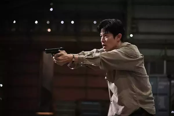 「「リブート」「一香（戸田恵梨香）は本当に悪なのか」「まだ物語が本物の儀堂（鈴木亮平）を手放していない気がする」」の画像