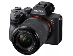 ソニーはミラーレスカメラ向けに12本の新作レンズを開発する