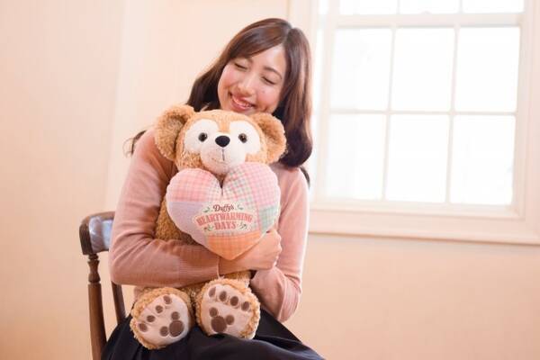 ダッフィー速報 抱きまくらにメロメロ 可愛すぎる ダッフィーのハートウォーミング デイズ 18グッズ 17年11月22日 エキサイトニュース