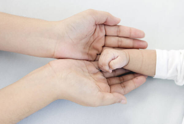男の子 赤ちゃんのオチンチン むくべき 割礼 は本当に必要かお医者さんに聞いた 15年1月13日 エキサイトニュース