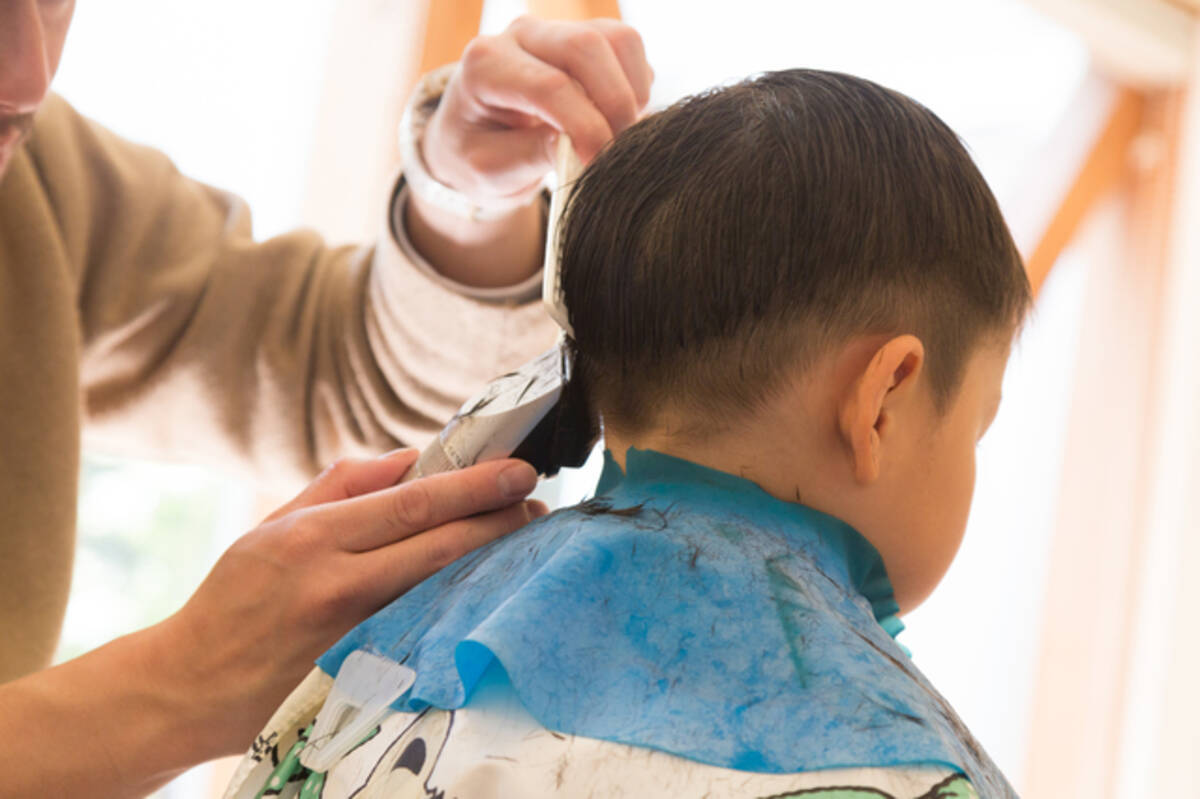 子どもの散髪 美容師が教える 初めてママでもできる 男の子のセルフカット 19年9月23日 エキサイトニュース