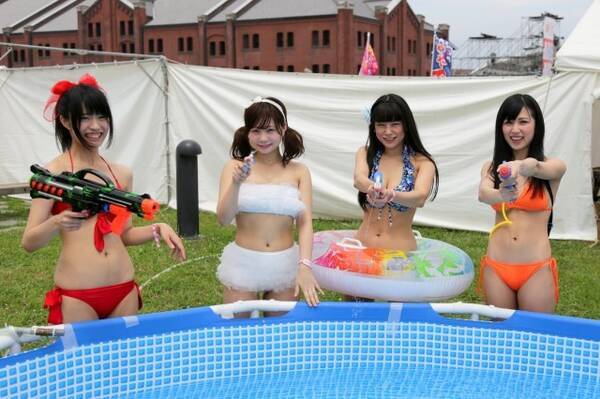 水着 現役トップグラドルとガチ水鉄砲合戦 アイドル横丁夏まつり グラドル横丁 神イベレポ 16年7月23日 エキサイトニュース 水着 現役トップグラドルとガチ水鉄砲合戦 アイドル横丁夏まつり グラドル横丁 神イベレポ 16年7月23日 エキサイトニュース