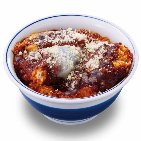 かつや デミたまメンチカツ がウマそう 濃厚デミソース 粉チーズでコクup 年2月12日 エキサイトニュース