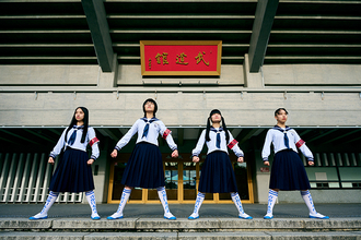 【ライブレポート】新しい学校のリーダーズ、8000人を魅了した初のアリーナ単独公演！＜初アリーナワンマン2023『HAMIDASHITEIKU』＞