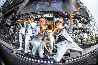 【ライブレポート】東京スカパラダイスオーケストラ、情熱のサウンドで氣志團万博2019 YASSAI STAGEが熱狂！