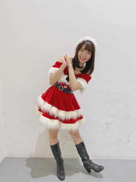 Ske48 クリスマス・イブにサンタのコスプレで握手会！25日深夜にはミッドナイト公演も開催 2019年12月25日 エキサイトニュース