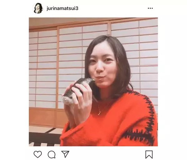 「SKE48 松井珠理奈、すっぴんで恵方巻きにかぶりつき！「幸せな気分になる」「ずっと見ていられる」」の画像