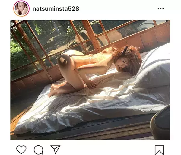 平嶋夏海、曲線美スタイルのグラビアオフショットを公開！「めっちゃいい」「女豹っぽい」