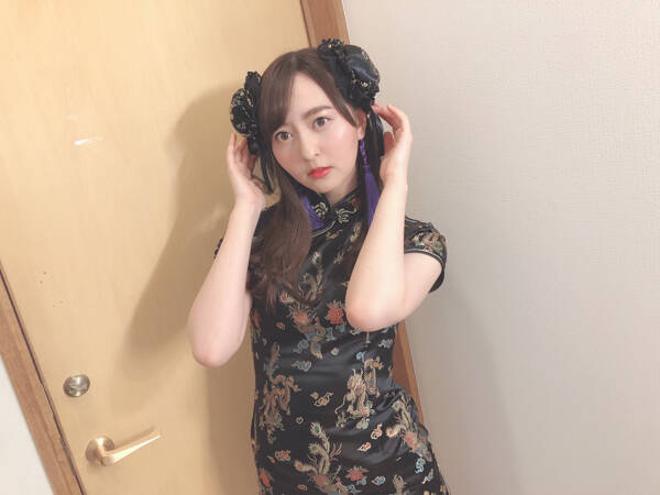 HKT48 森保まどか、黒チャイナドレス姿に「なんて可愛いの」「優勝です！！」と歓喜の声