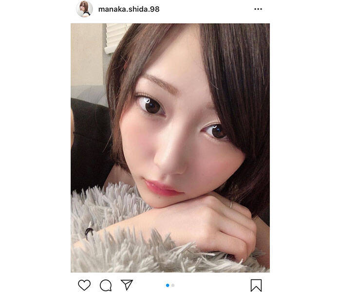 元欅坂46 志田愛佳 カメラを覗き込む 添い寝 風ショットに 最高に可愛いです 元気になった 年8月9日 エキサイトニュース