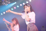 「【ライブレポート】AKB48チーム８、２部構成で恒例の「8⽉8⽇はエイトの⽇」開催！ 最後はAKB48最新のメッセージソング「離れていても」を全員で披露も！」の画像1