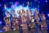 「【ライブレポート】AKB48 チーム8が『君と虹と太陽と』歌唱！無観客の会場に虹の橋を掛ける！＜TIFオンライン2020＞」の画像1