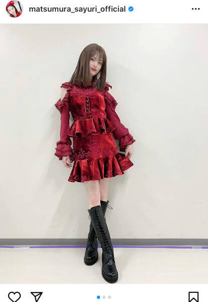 乃木坂46 松村沙友理 膝上赤ドレス風衣装で美脚披露 圧倒的スタイルとビジュアル 年11月19日 エキサイトニュース