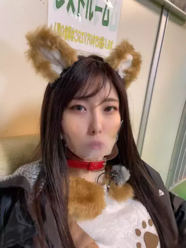 「SKE48 谷真理佳がロケで犬のコスプレ披露！“お手”のポーズに「可愛さの限界超えた」」の画像