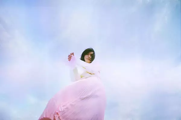 「adieu(上白石萌歌)、新曲「春の羅針」MVが4/11プレミア公開決定！そして、自身のレギュラー番組J-WAVE[#LOVEFAV]にて初OA決定！!」の画像
