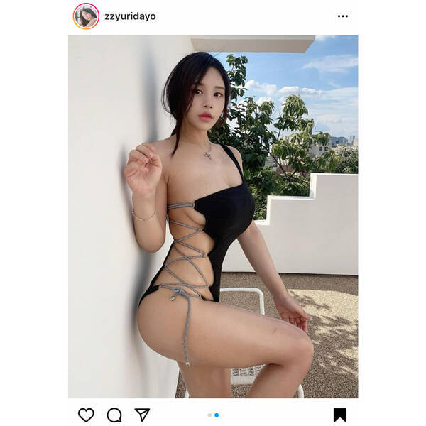 韓国モデル Zzyuri 露出ギリギリの変形水着で魅せた横乳がセクシーすぎる 21年7月25日 エキサイトニュース