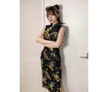 新谷姫加、『お強い』黒チャイナ服で美麗スタイル披露
