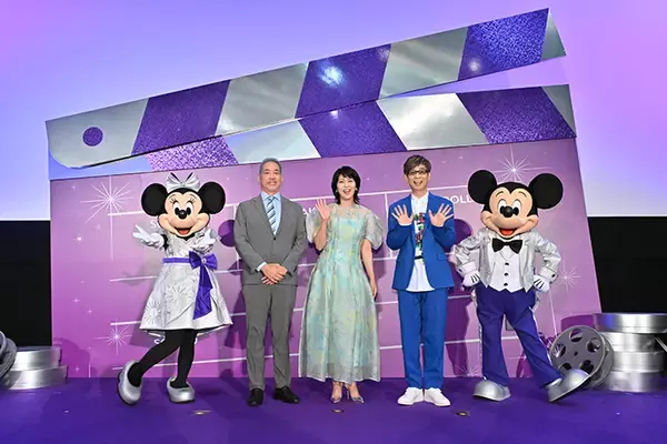 松たか子さんと山寺宏一さんがミッキー＆ミニーと一緒に登場「ディズニー100 フィルム・フェスティバル開幕直前イベント」