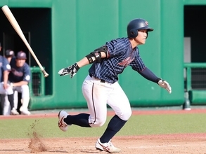 大阪桐蔭の控え外野手が大学野球で鮮烈デビュー。国士舘大・山下来球のセンス溢れるプレーに驚き