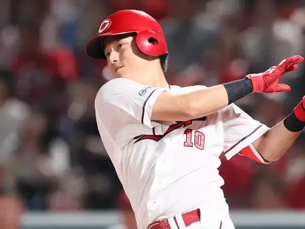 【プロ野球】レギュラー争いでは終わらない 広島・佐々木泰が見据える「チームを背負う覚悟」