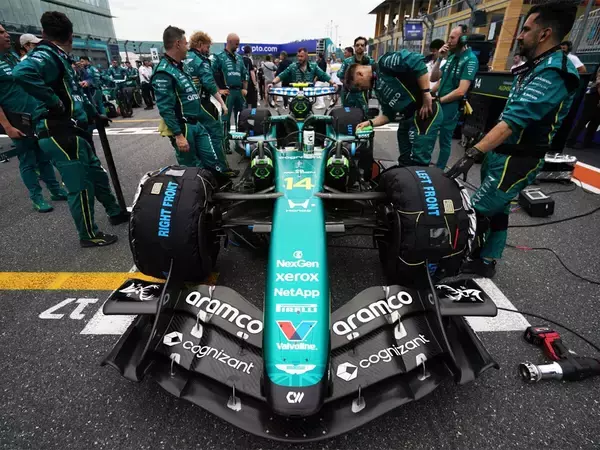 【F1】アストンマーティン・ホンダ「夏までアップデートを投入しない」　アロンソもチームの決断に納得した理由
