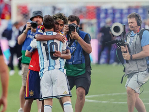 【ワールドカップ】スペインに優勝をもたらした「誰が出ても同じサッカー」 アルゼンチンの敗因は？