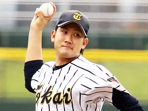 「腕の振りは7、球威は10」 東海大・菅野智之の150キロを受けた日 ５時間経っても消えなかった手のひらの衝撃