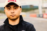 「F1レーシングブルズのリザーブドライバー・岩佐歩夢インタビュー　スーパーフォーミュラと２刀流で「丸１日のオフはない」」の画像3
