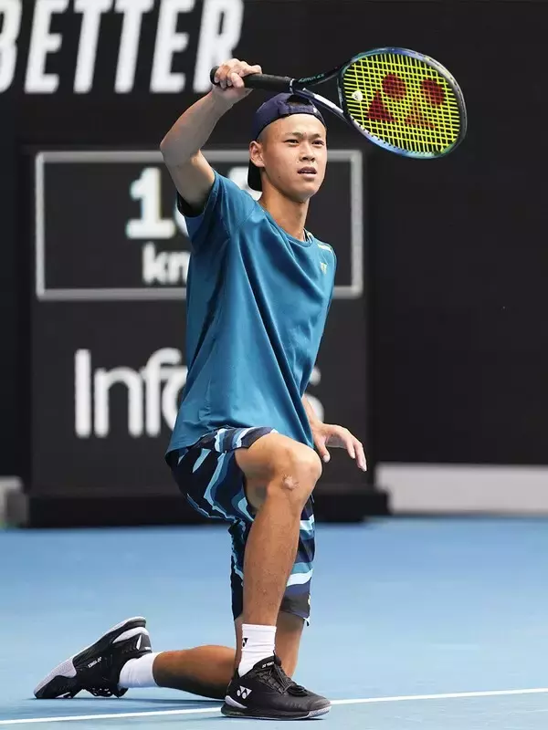 錦織圭が可愛がる「195cmの目立ちたがり屋」坂本怜　全豪OPジュニアで優勝した17歳の正体