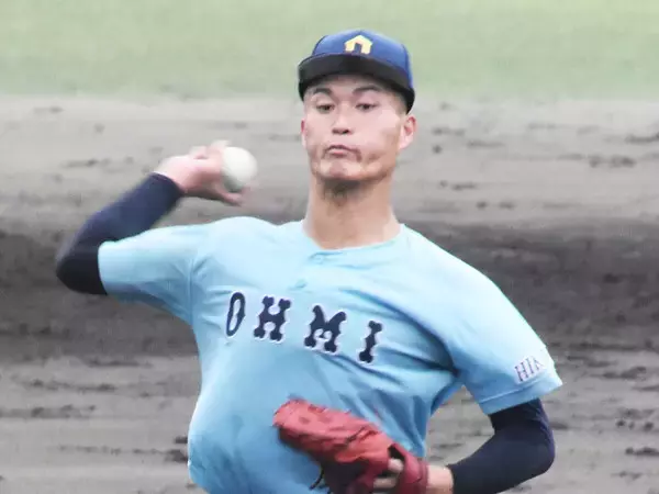 【高校野球】投げる姿はまるで斎藤雅樹！ 近江の148キロ右腕・上田健介が秘める無限の可能性