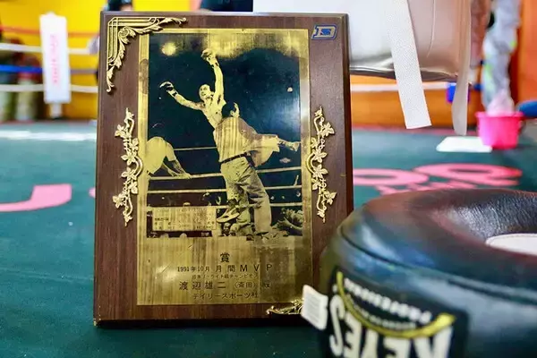 「【ボクシング】佐々木尽と世界の頂を目指すトレーナーが、後悔の涙を流した日　手を離してしまった愛弟子の異変」の画像